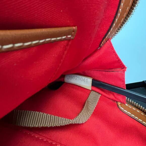 RARE Dooney & Bourke Pebble Grain Zip Zip Satchel Lavender Purse Authentic - Picture 10 of 12